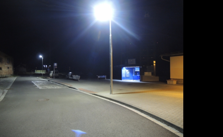 Mesto_Moravska_Trebova_LED_osvetleni_dopravniho_terminalu.JPG